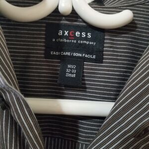 Axcess by Claiborne Men’s Brown Light Blue Striped Dress Shirt Small Easy Care